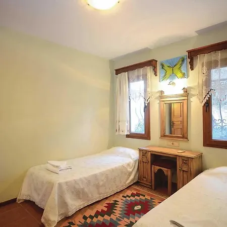 Sleeps 4 Air Con Wifi *